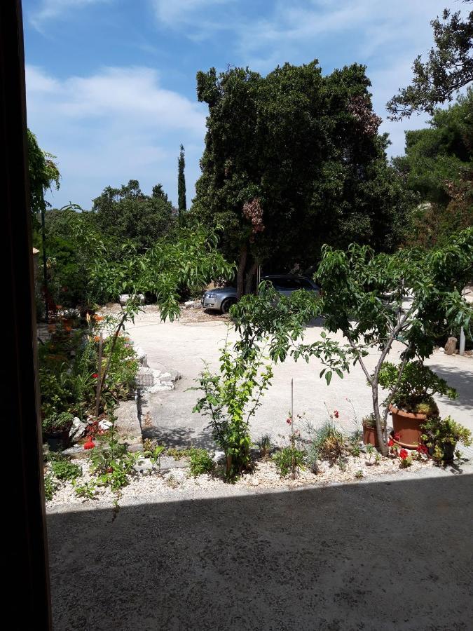 Apartments By The Sea Cove Blaca, Mljet - 4899 Saplunara Εξωτερικό φωτογραφία